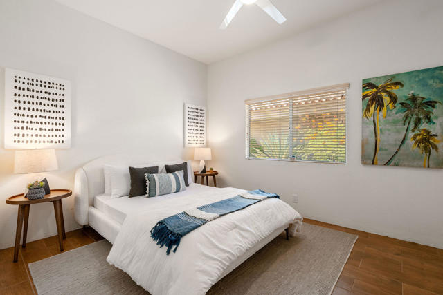 28 La Costa Drive, Rancho Mirage CA: https://media.crmls.org/mediaz/4156a821-6ed0-42c6-ac3c-b0739ae6a2ac.jpg