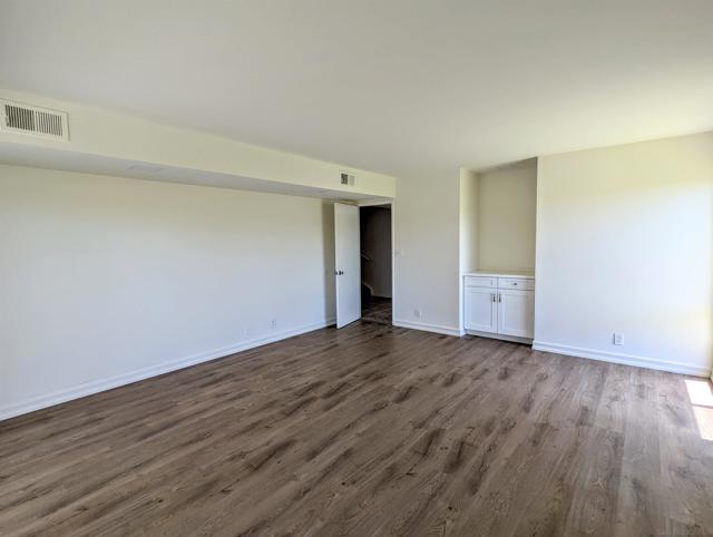 9347 Kahlua Way, Spring Valley CA: https://media.crmls.org/mediaz/41571621-fe1a-4432-9fe9-8d2adafec962.jpg