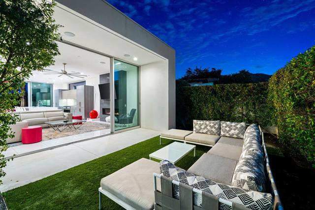 1940 S Barona Road, Palm Springs, CA 92264