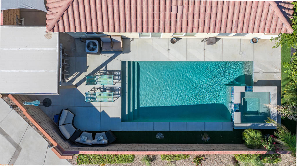 MLS #219138226DA image #1