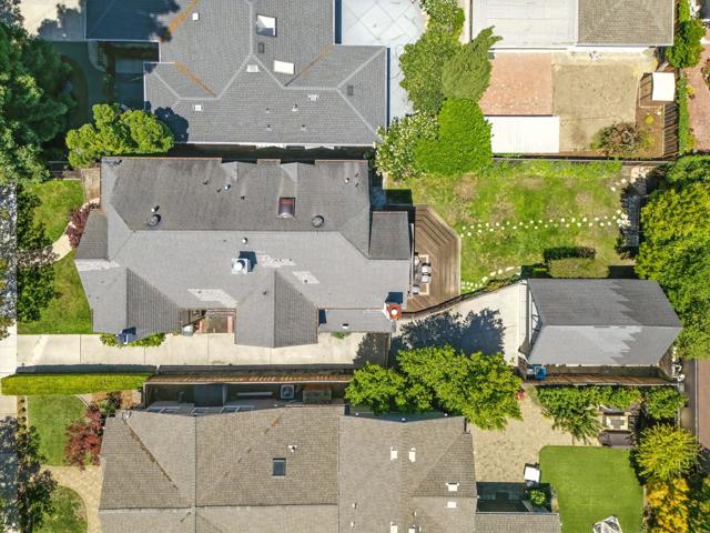 158 Oakdale Street, Redwood City CA: https://media.crmls.org/mediaz/415b24ac-fae1-4c73-acaf-c04bef9ce855.jpg