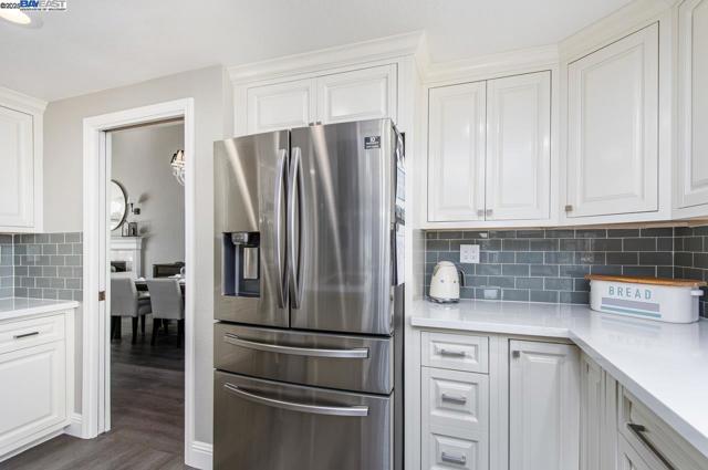 Image 17 of 49 For 2839 Victoria Ridge Ct