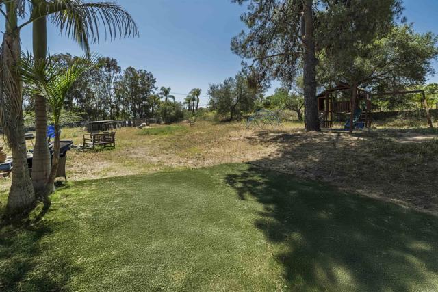 Detail Gallery Image 18 of 25 For 3605 Olive Hill Rd, Fallbrook,  CA 92028 - 3 Beds | 2 Baths