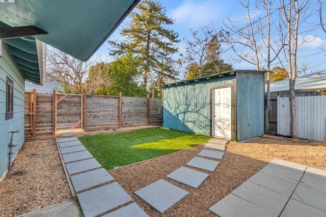 Image 49 of 60 For 207 D St Roseville