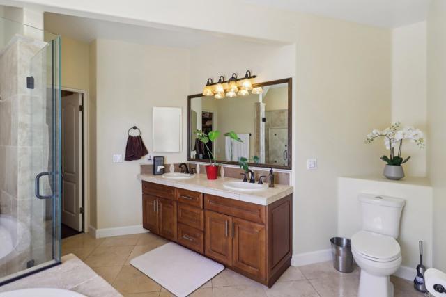 944 Rainbow Crest Road, Fallbrook CA: https://media.crmls.org/mediaz/415b825e-c793-4cb1-ad0f-2bf613ac763f.jpg