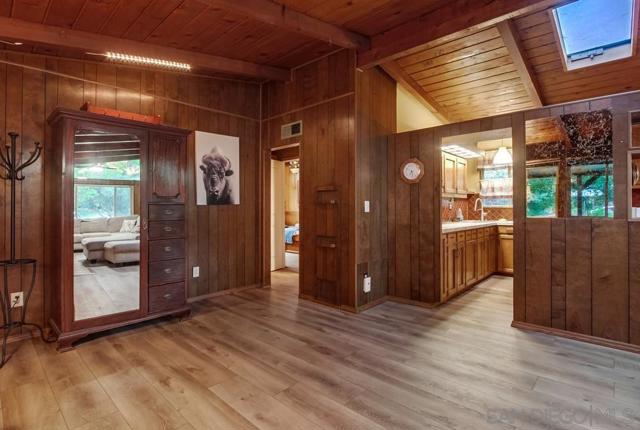 3233 Salton Vista Drive, Julian CA: https://media.crmls.org/mediaz/415bea2a-ca10-4613-9b38-cbd02e25471e.jpg