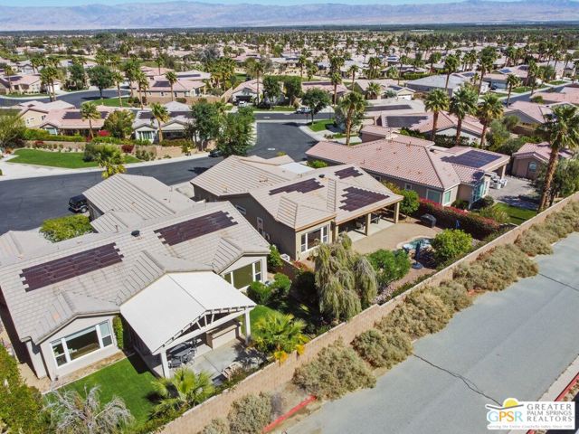 Image 15 of 40 For 81295 Jasmine Court