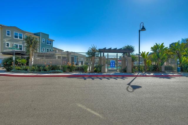 1103 Makena Way, Oceanside CA: https://media.crmls.org/mediaz/415d0a87-2df0-4f2e-b348-a98db2b3c2b8.jpg