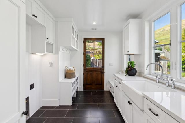288 Campina Court, Fremont CA: https://media.crmls.org/mediaz/415d7b31-f153-4d97-b277-3b97b3279516.jpg