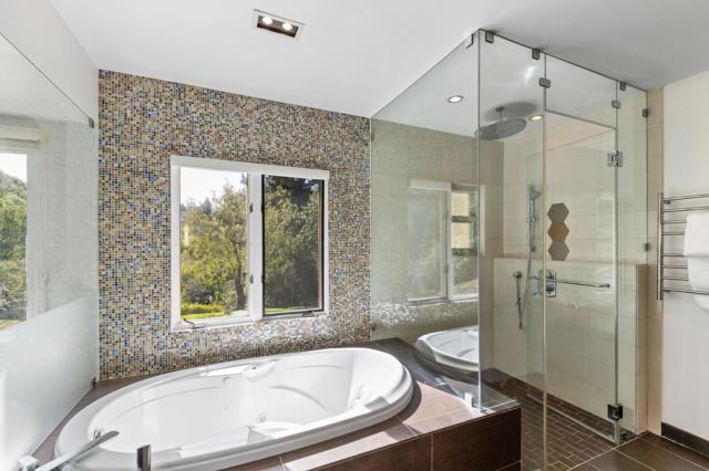 1035 Macadamia Drive, Hillsborough CA: https://media.crmls.org/mediaz/415ed2c2-bf28-4e09-b2ca-a3d44e31ea73.jpg