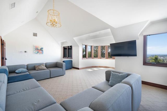 3251 Piragua Street, Carlsbad CA: https://media.crmls.org/mediaz/415f6226-28be-4856-8bbd-0c50a5b03607.jpg