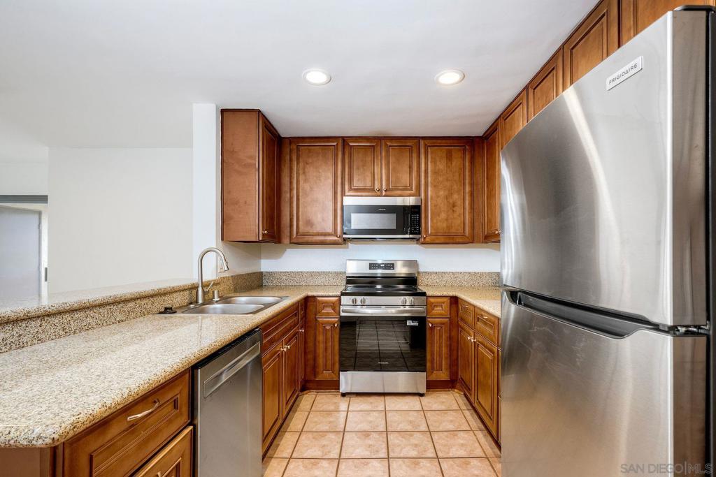 6747 Friars - photo 4