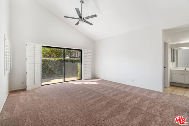 62 Calle Solano, Rancho Mirage CA: https://media.crmls.org/mediaz/41613403-0494-42ef-9539-726b72ef4591.jpg