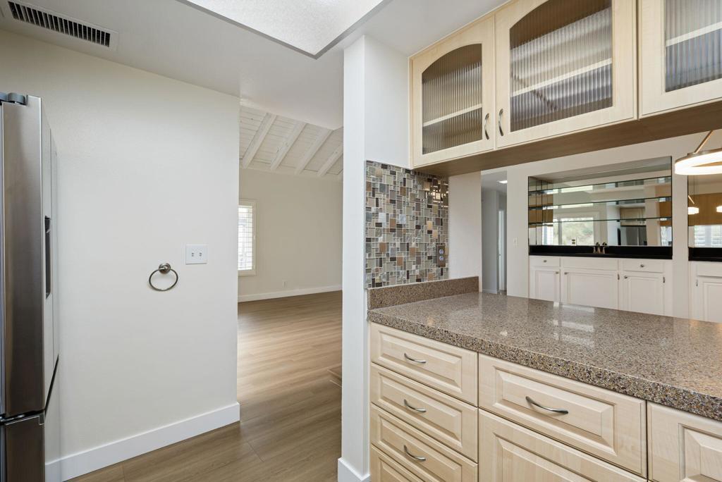 MLS #219134525DA image #11