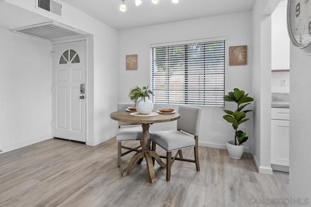 13259 Wimberly Square, San Diego CA: https://media.crmls.org/mediaz/41626bdf-7130-4ca8-9cc9-6b30d041ea1c.jpg