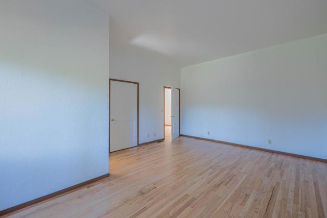 3587 Eastfield Court, Carmel CA: https://media.crmls.org/mediaz/4162e96d-fbab-4f4a-bdeb-f680219b468a.jpg