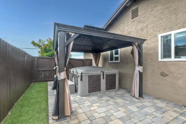 Detail Gallery Image 38 of 38 For 4960 Sparks Ave, San Diego,  CA 92110 - 3 Beds | 2 Baths