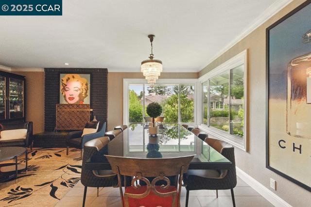 314 Draeger Dr, Moraga CA: https://media.crmls.org/mediaz/4163d3a8-093c-4060-9f95-ee4d6932a99f.jpg
