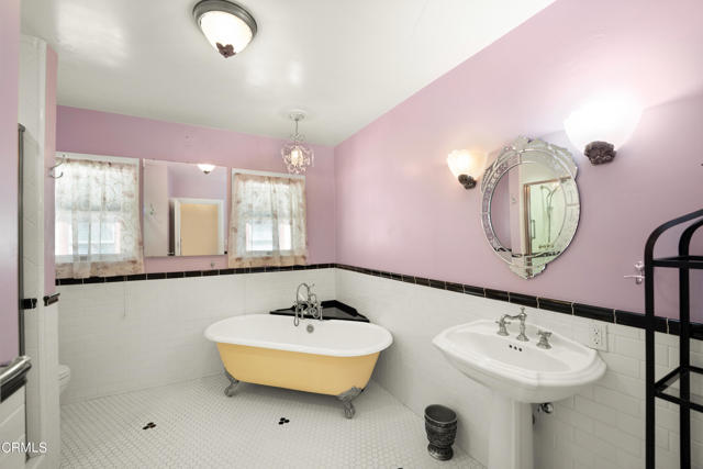 Detail Gallery Image 20 of 31 For 419 Brakey Rd, Ventura,  CA 93001 - 4 Beds | 3 Baths