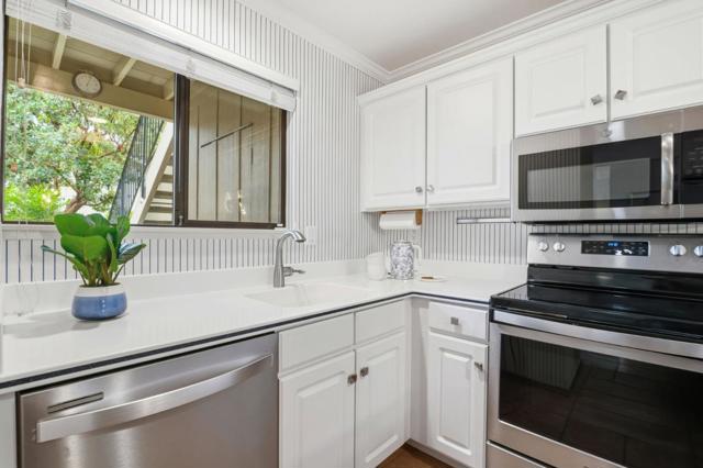 894 Oak Leaf Way, Napa CA: https://media.crmls.org/mediaz/4164d21c-d42e-4421-a498-31794fd65e88.jpg