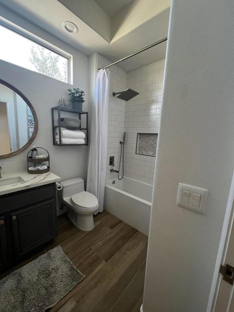38286 Brandywine Avenue, Palm Desert CA: https://media.crmls.org/mediaz/416500b1-e084-4aea-bf6e-8c45697edf3c.jpg