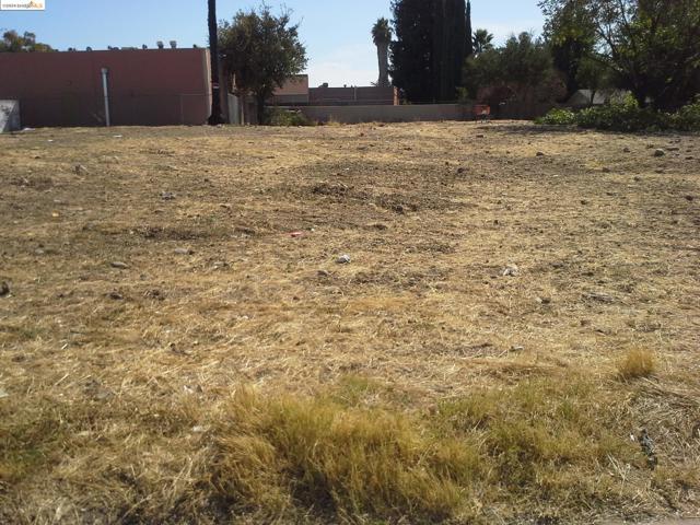 Image 5 of 12 For 7200 Meadowgate Dr