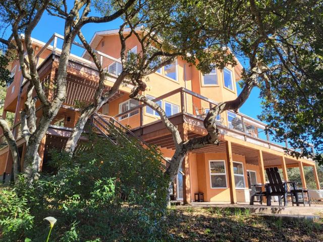 14643 Tumble Weed Lane, Royal Oaks CA: https://media.crmls.org/mediaz/41650b09-47b9-437d-942b-0f8a3ac417ee.jpg