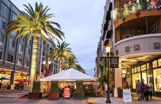 333 Santana Row, San Jose CA: https://media.crmls.org/mediaz/4165e1aa-fe94-48e0-9e75-71ec7a32f23c.jpg