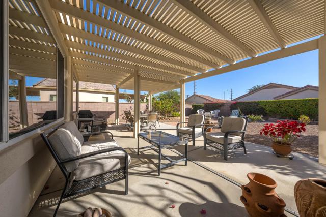 78987 Spirito Court, Palm Desert CA: https://media.crmls.org/mediaz/4166eb83-ec81-461a-9dbb-e28ca4216434.jpg