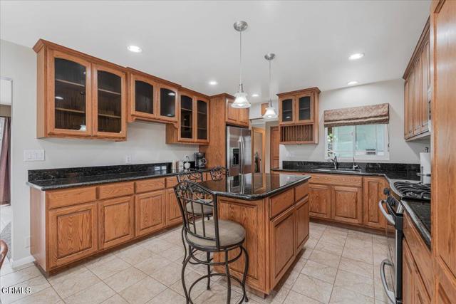 Detail Gallery Image 11 of 50 For 352 Moultrie Pl, Santa Paula,  CA 93060 - 3 Beds | 2 Baths