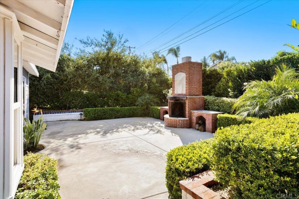 697 Ocean View Avenue - photo 7