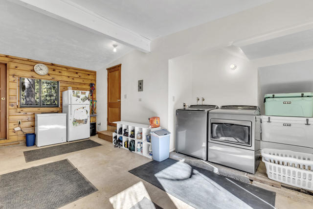 53340 Idyllbrook Drive, Idyllwild CA: https://media.crmls.org/mediaz/41676abf-56b2-4153-b8d7-26a5322349a9.jpg