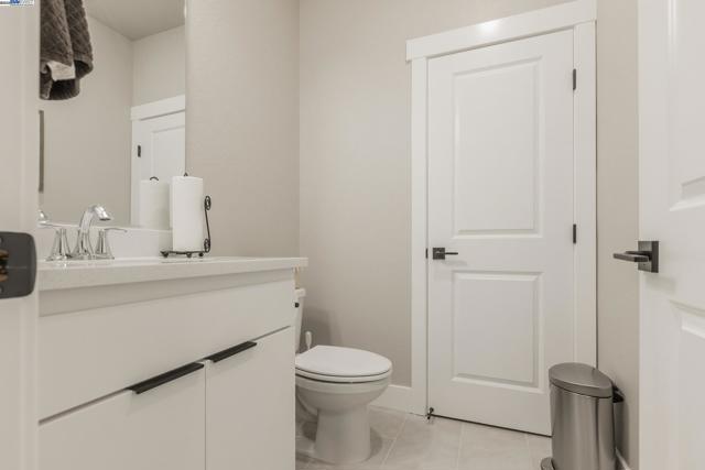 2306 Mozart avenue, Lathrop CA: https://media.crmls.org/mediaz/4167d33c-ce16-4944-965a-729cf0f2157f.jpg