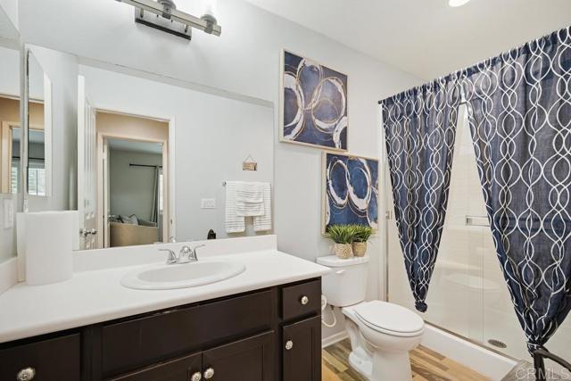 29425 Hazel Ln, Lake Elsinore, CA 92530 photo 9