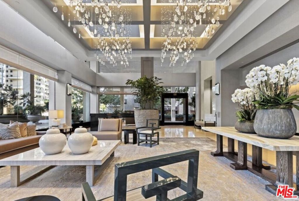 10560 Wilshire Blvd #1303