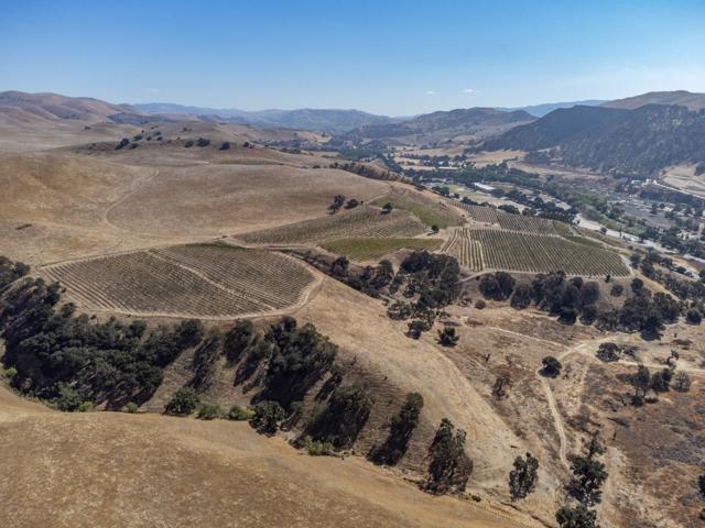 0 Airline Highway, Tres Pinos CA: https://media.crmls.org/mediaz/416ab9bc-d136-447b-8b73-bb6b2baa7150.jpg