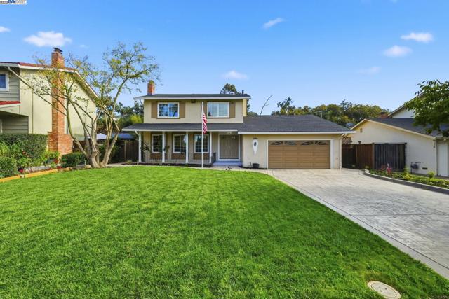 42293 Camino Santa Barbara, Fremont CA: https://media.crmls.org/mediaz/416d7ffd-64b6-42c2-b573-55c770f83370.jpg