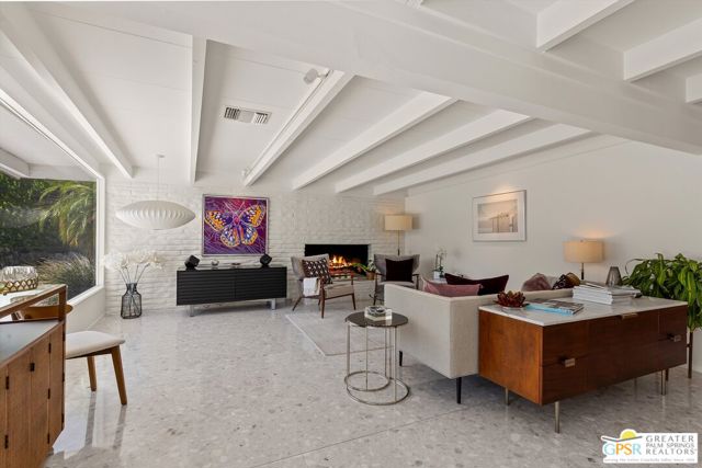 1279 S Driftwood Drive, Palm Springs, CA 92264