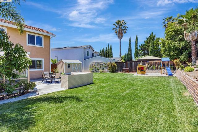 4243 Nerissa Cir, Fremont CA: https://media.crmls.org/mediaz/416ebb61-35e0-47d1-84fb-259d41e8e763.jpg