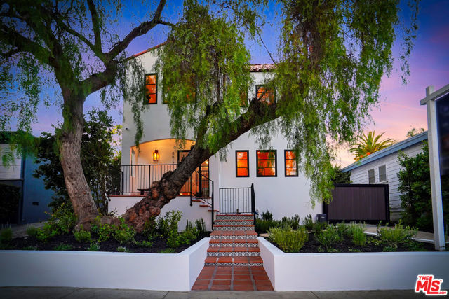 8617 Rugby Drive, West Hollywood CA: https://media.crmls.org/mediaz/416f4d68-33ea-4f8f-930b-09a3f15b3d49.jpg