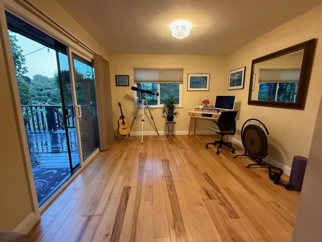 23799 Slns-Mty Highway, Salinas CA: https://media.crmls.org/mediaz/416fc556-0e61-46db-b2ef-532b4f7b58eb.jpg