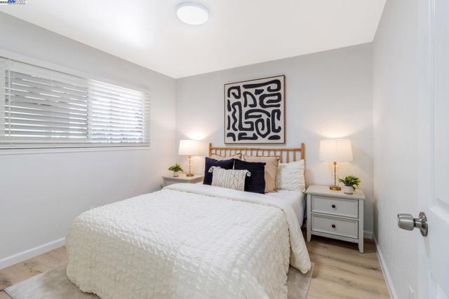 6919 Wilson Way, El Cerrito CA: https://media.crmls.org/mediaz/416fcbbf-83d6-4b77-ab9e-4733e592d0dd.jpg