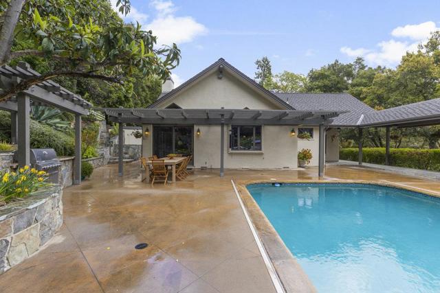 14205 Shannon Road, Los Gatos CA: https://media.crmls.org/mediaz/4172439d-1d0b-41fe-81c9-4c986ff1db4b.jpg