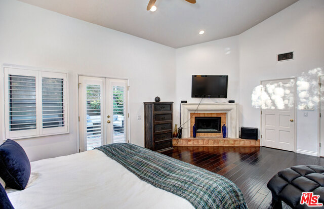2 Bed Home for Sale in Beverly Hills, California