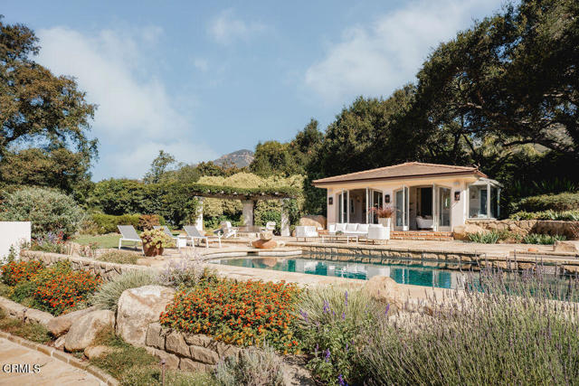 840 Ivy Lane, Montecito CA: https://media.crmls.org/mediaz/417310a2-7982-42f4-b61c-081e45dbf505.jpg