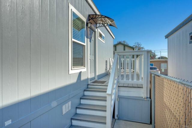 Detail Gallery Image 6 of 36 For 1549 N Vulcan Ave #71,  Encinitas,  CA 92024 - 2 Beds | 2 Baths