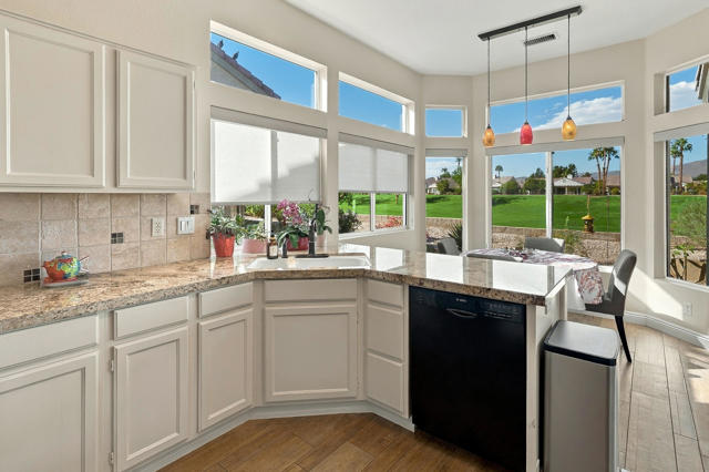 2 Bed Home for Sale in Palm Desert, California
