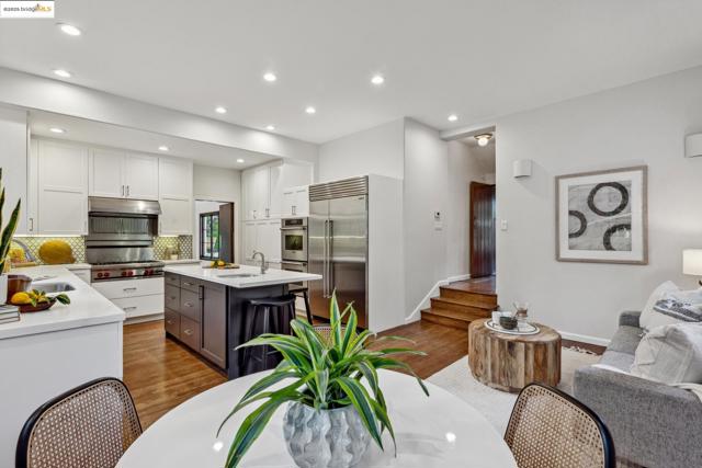 356 Mountain Avenue, Piedmont CA: https://media.crmls.org/mediaz/41748a50-1103-4342-a626-7e38dd1aa4d7.jpg