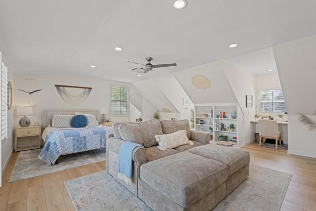 Detail Gallery Image 25 of 52 For 14403 Gaslight Ct, Poway,  CA 92064 - 5 Beds | 5 Baths