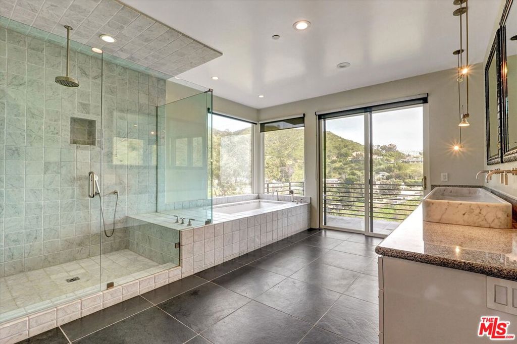 MLS #26640843 image #30